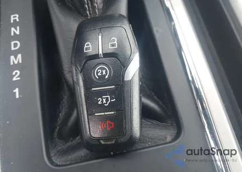 2016 Ford F-150 Lariat из США, поврежденный, VIN 1FTFX1EF7GFC66020